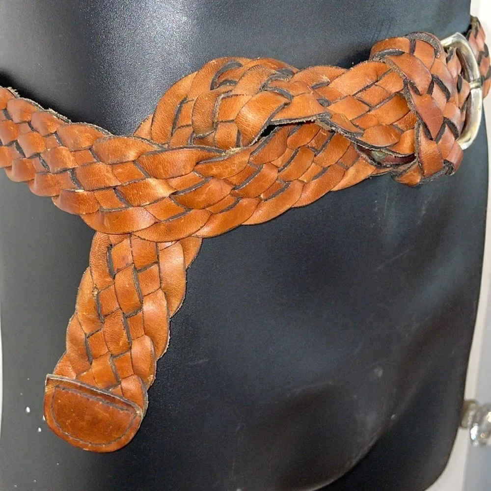 ‎Vintage brown woven leather belt